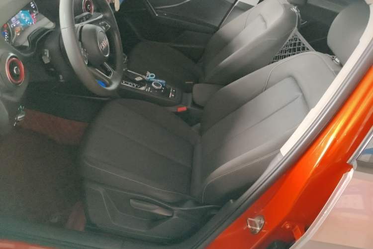 Used Audi Q2L 2018 35 TFSI Launch Exclusive Edition China VI
