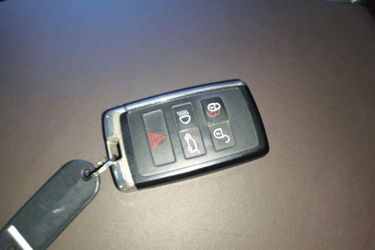 Used Land Rover Range Rover 2018 3.0 SC V6 Vogue Extended-Length Model
