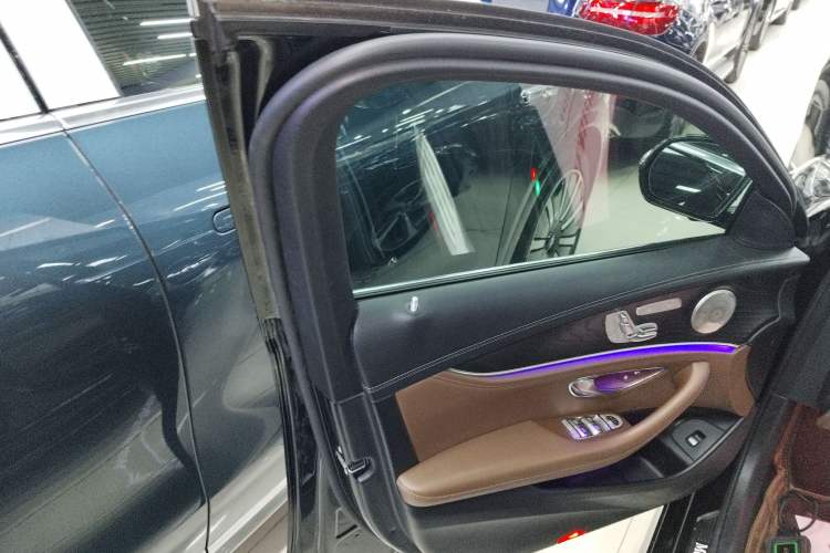 Used Mercedes-Benz E-Class 2019 E 300 L Sport Luxury Edition
