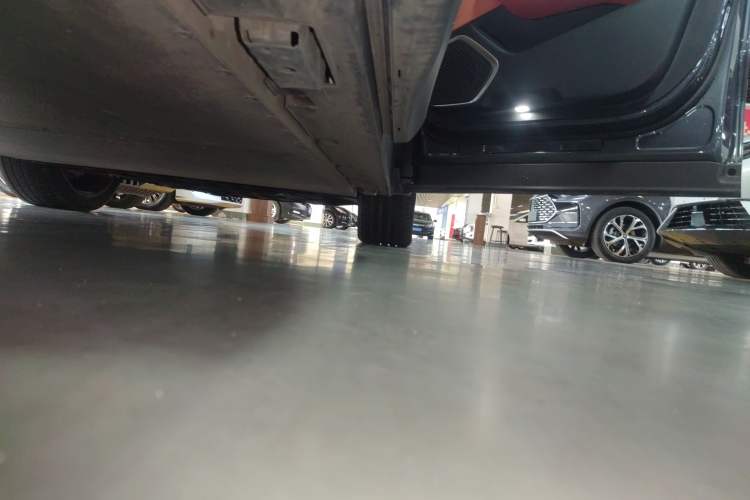 Used BYD Tang L 2025 EV 600KM All-Wheel-Drive LiDAR Flagship Model
