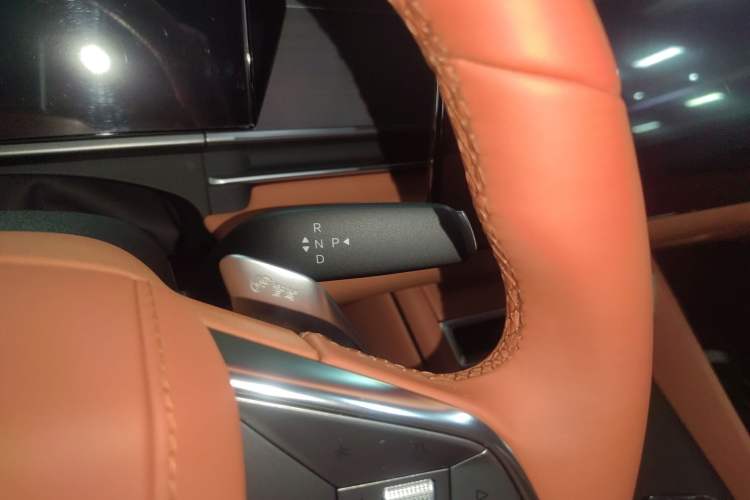 Used BYD Tang L 2025 EV 600KM All-Wheel-Drive LiDAR Flagship Model
