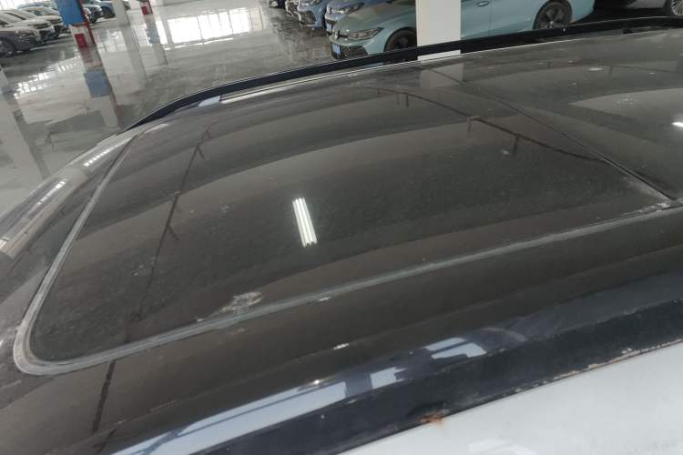 Used Volkswagen Tharu 2024 300TSI Two-Wheel-Drive Moon Luxury Edition