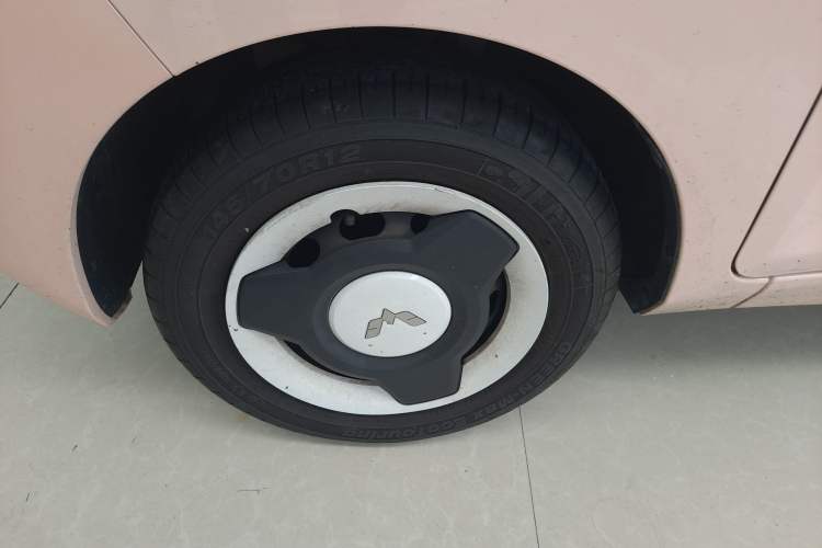 Used Wuling Hongguang MINIEV 2021 Macaron Premium Model – Lithium Iron Phosphate
