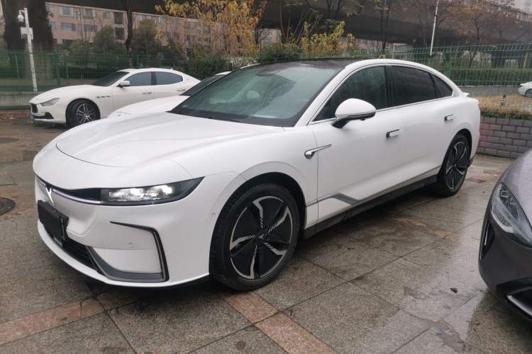 Used VOYAH PASSION 2023 Four-Wheel Drive Flagship Edition
