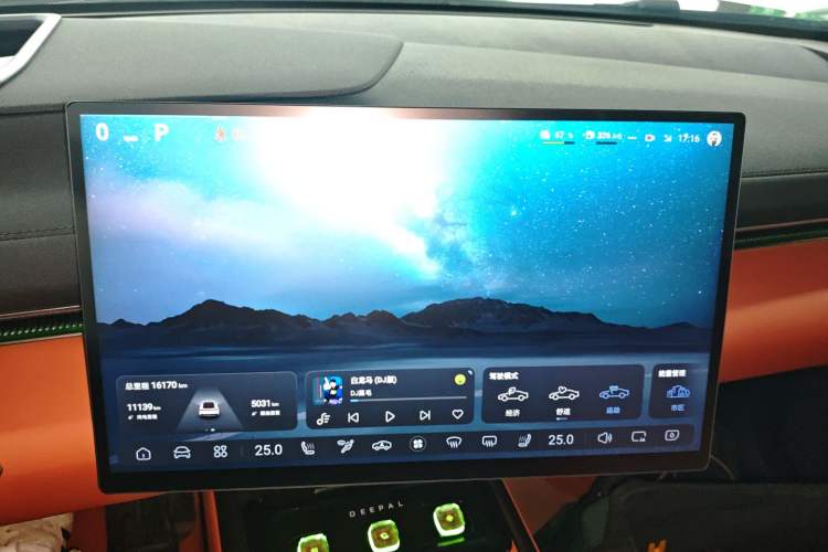 Used  L07 2024 230Max Qiankun Intelligent Driving ADS SE Range-Extended Version
