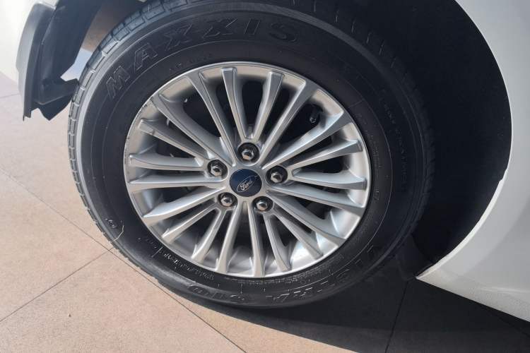 Used Ford Escort 2017 Revised Version 1.5L Manual Comfort Edition