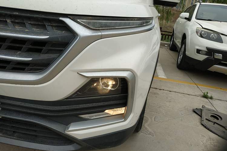 Used Baojun 530 2019 1.5T Manual Luxury 7-seater National V
