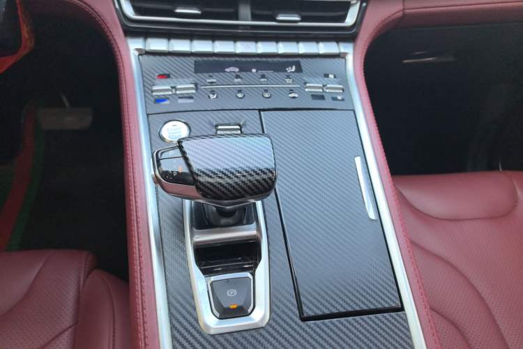 Used Changan CS85 COUPE 2019 1.5T DCT Version China VI Standard