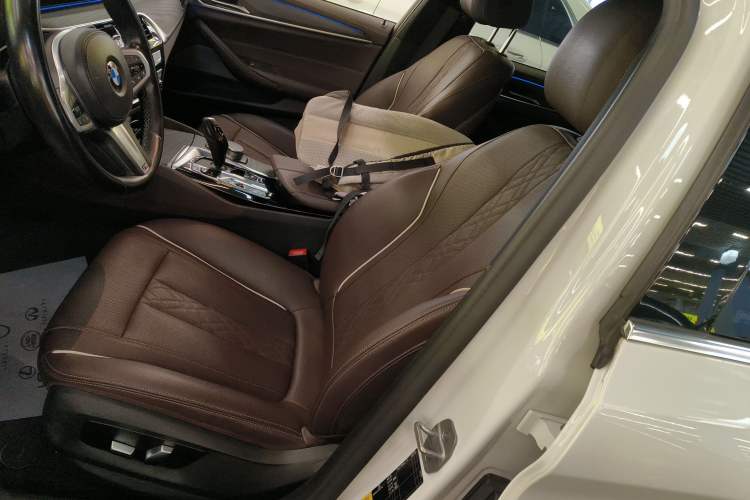 Used BMW 5 Series New Energy 2021 535Le M Sport Package
