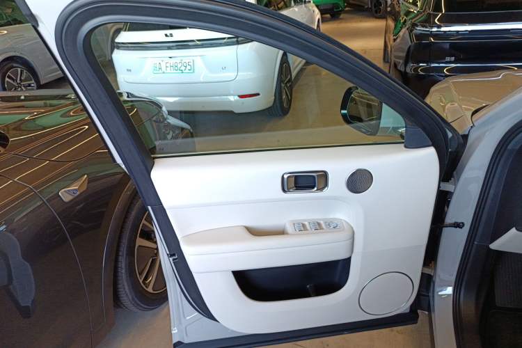 Used Li Auto L6 2024 Max