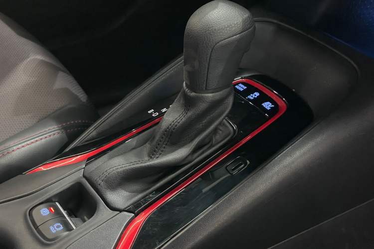 Used Toyota Levin 2022 Dual-Motor 1.8H E-CVT Sport Edition
