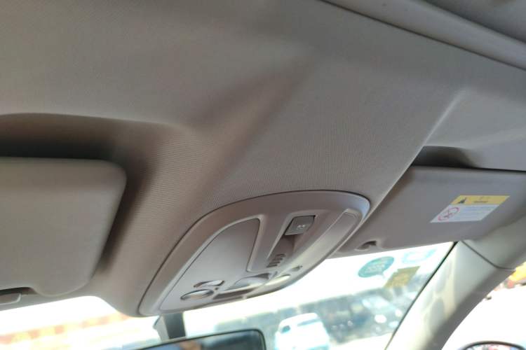 Used Peugeot 308 2019 230THP Automatic Luxury Edition China VI Standard
