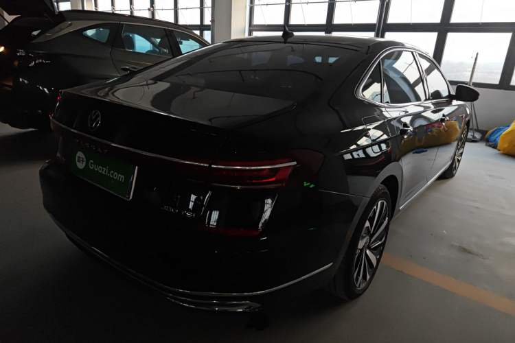 Used Volkswagen Passat 2024 380TSI Dragon Edition