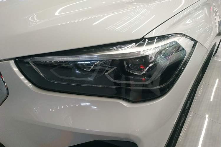 Used BMW X1 2020 sDrive25Li Leading Model
