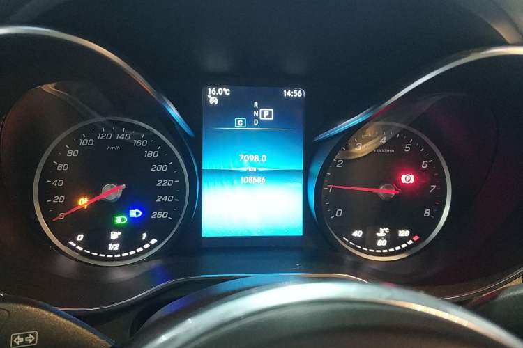 Used Mercedes-Benz GLC 2020 GLC 260 L 4MATIC Dynamic Model