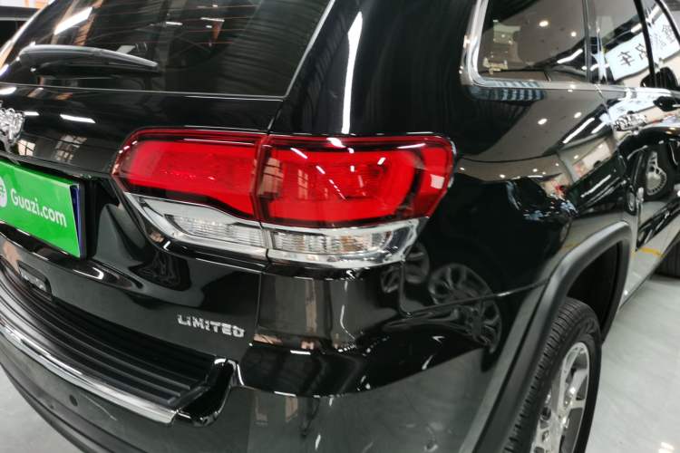 Used  Grand Cherokee 2021 3.0L 80th Anniversary Edition