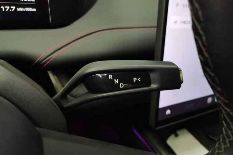 Used  SU7 2024 Rear-Drive Long-Range Intelligent Driving Version
