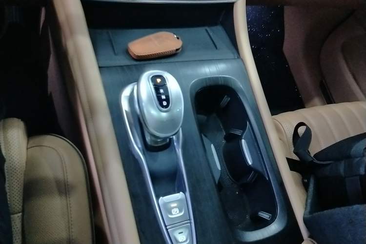 Used VOYAH Dream 2022 Low-Carbon Edition Dream+ Smart Enjoyment Package