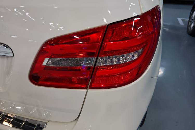 Used Mercedes-Benz B-Class 2012 B 200
