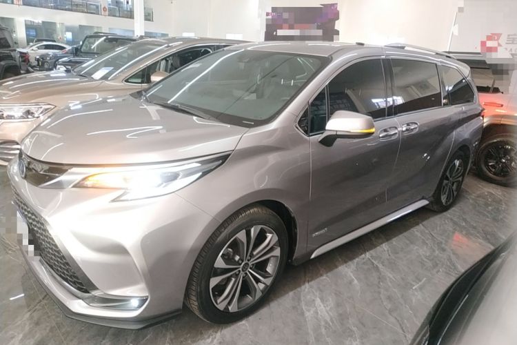 Used Toyota Granvia 2023 2.5L Hybrid Prestige VIP Edition
