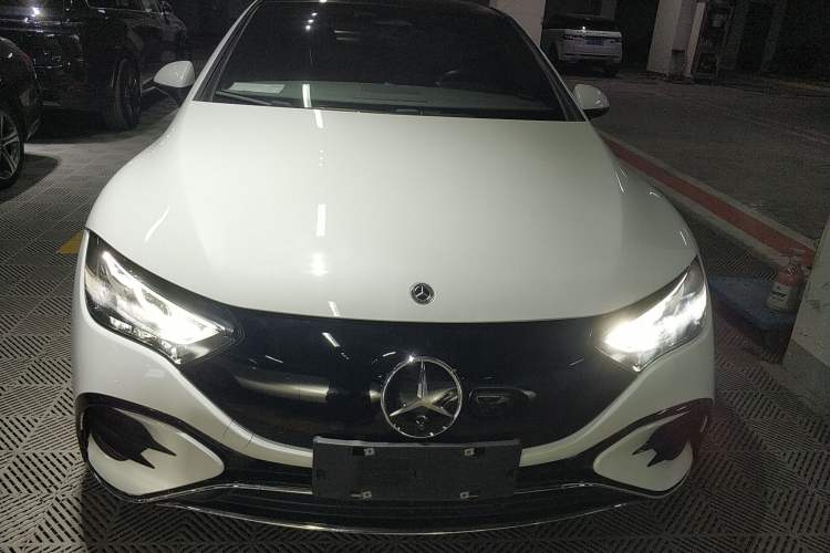 Used Mercedes-Benz EQE 2022 350 Pioneer Edition
