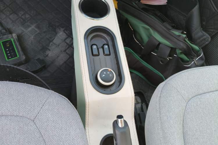 Used Wuling Hongguang MINIEV 2021 Macaron Fashion Model Lithium Iron Phosphate