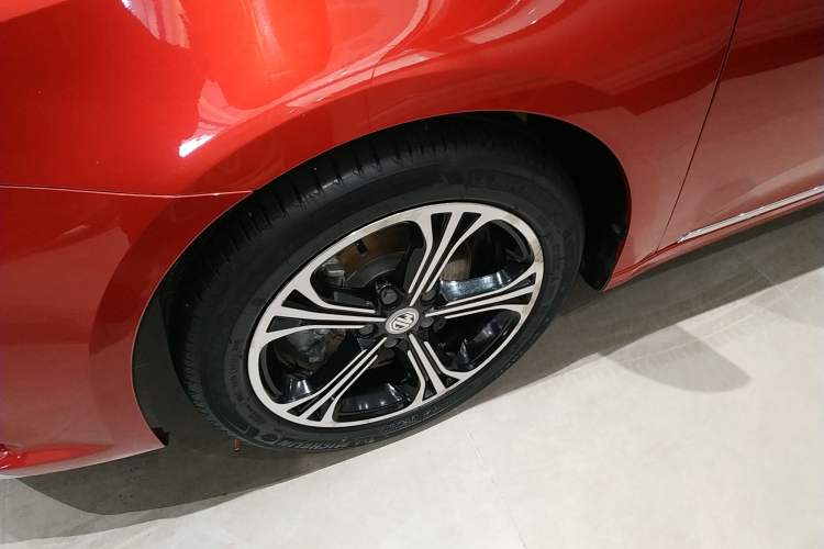 Used MG 6 2017 20T Automatic Luxury Smart Connect Version China V Standard
