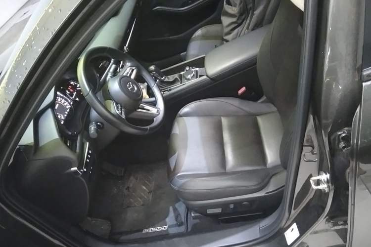 Used Mazda Mazda 3 Axela 2023 2.0L Automatic Zhiyao Edition
