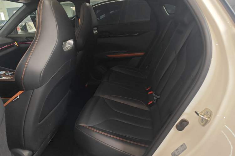 Used Changan UNI-V 2023 1.5T Prestige Model