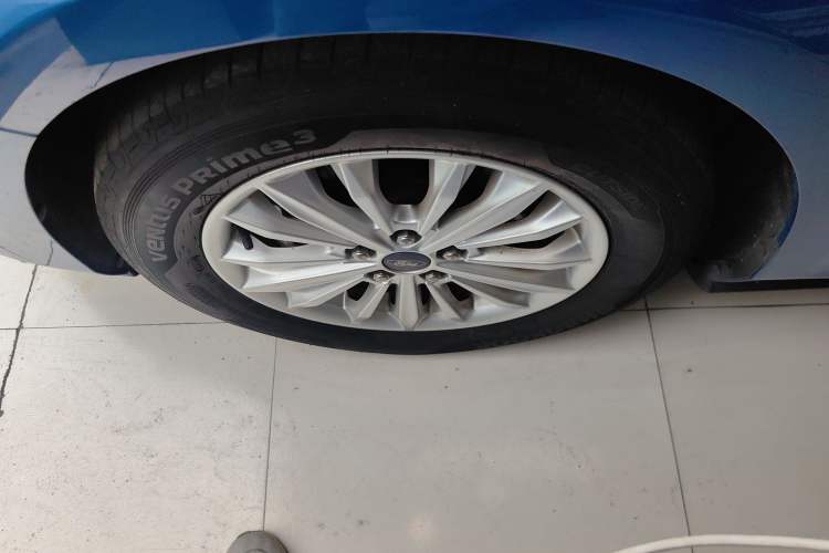 Used Ford Focus 2021 Sedan 1.5L Automatic Sharp Edition
