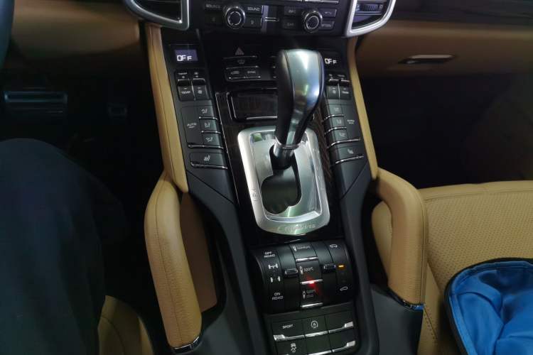 Used Porsche Cayenne 2015 Cayenne 3.0T
