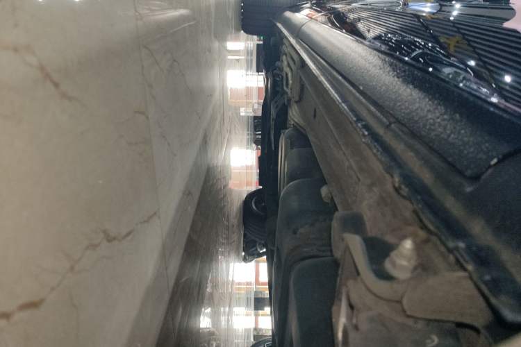 Used Mercedes-Benz V-Class 2021 V 260 Avantgarde Edition
