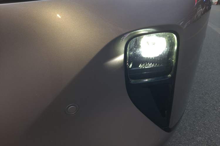 Used  A07 2025 All-Electric "Real Bargain" 525 Luxury Model
