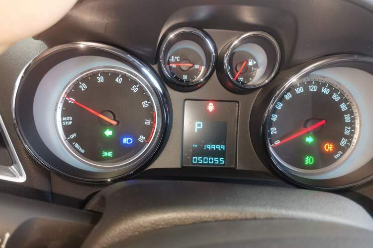 Used Buick Encore 2015 1.4T Automatic Two-Wheel Drive Urban Leading Model