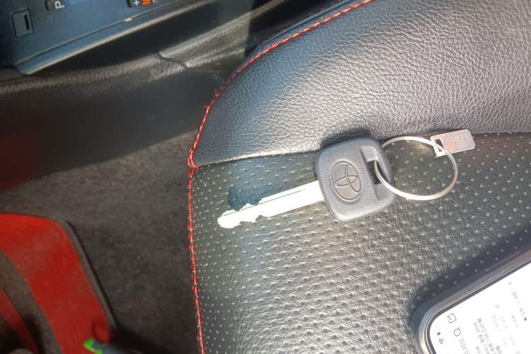 Used Toyota YARiS L 2016 Revised 1.5E CVT Charming Edition