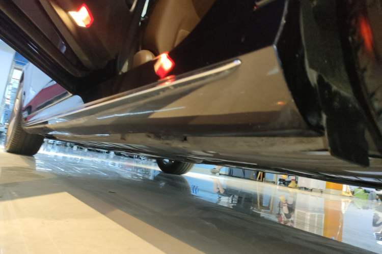 Used Mercedes-Benz E-Class 2019 E 200 L Sport Edition
