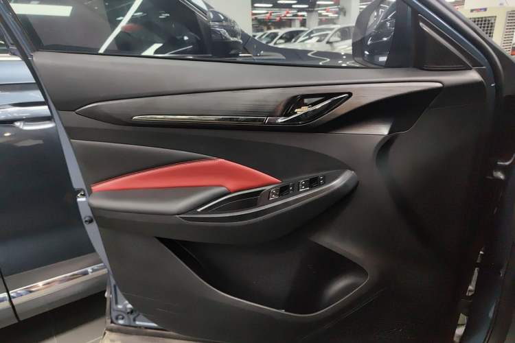 Used Oshan X5 2021 1.5T DCT Flagship Edition
