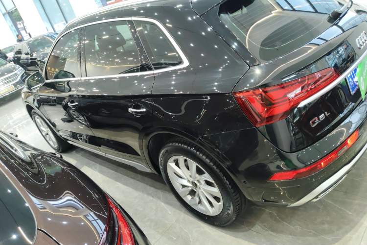 Used Audi Q5L 2022 40T Luxury Dynamic Model