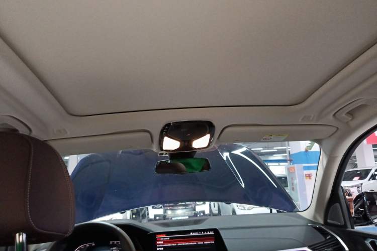 Used BMW X5 2022 Restyled xDrive 30Li Luxury Version M Sport Package
