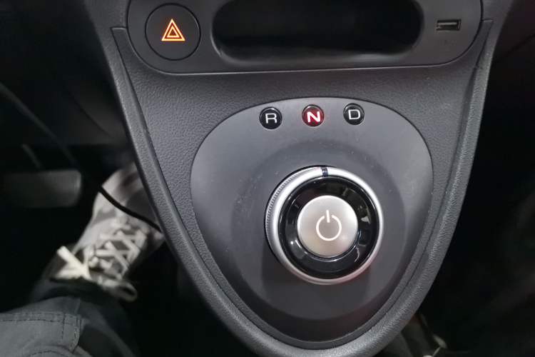 Used ORA Black Cat 2021 301 km Basic Version
