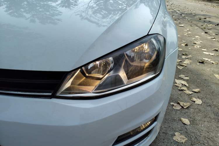 Used Volkswagen Golf 2016 1.6L Automatic Fashion Model