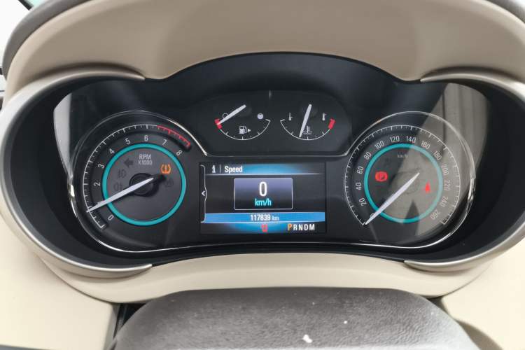 Used Buick LaCrosse 2013 2.4L SIDI Leading Comfort Version
