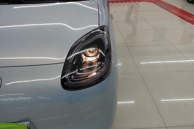 Used Wuling Hongguang MINIEV 2025 Four-Door Version Advanced Edition
