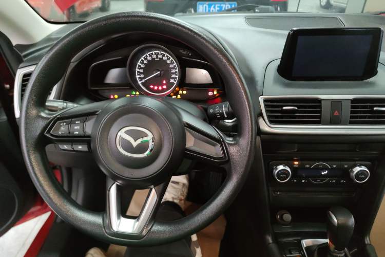 Used Mazda Mazda 3 Axela 2017 Sedan 1.5L Automatic Luxury Model Emission Standard China V
