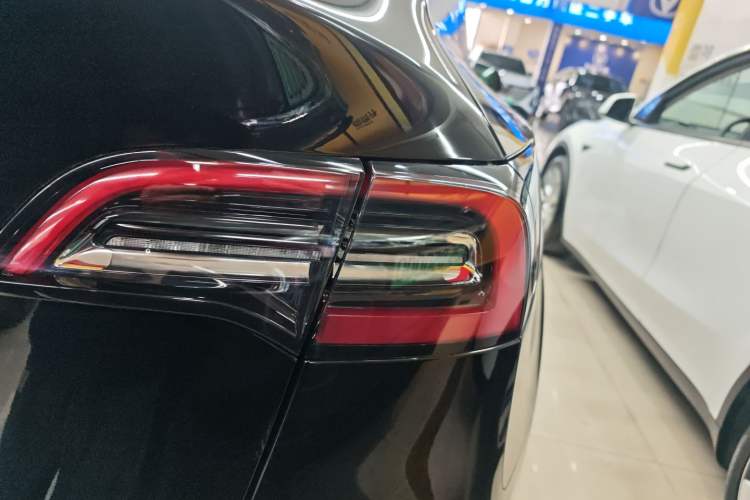 Used Tesla Model Y 2022 Revised Version Long-Range All-Wheel Drive
