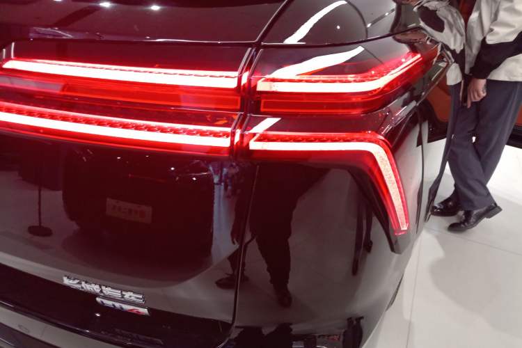 Used Wey Lanshan 2025 Four-Wheel Drive Max
