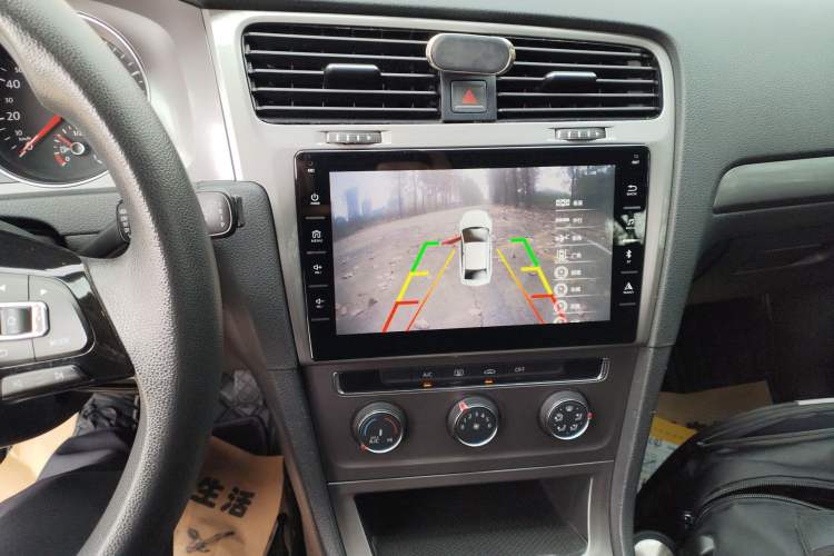 Used Volkswagen Golf 2016 1.6L Automatic Fashion Model