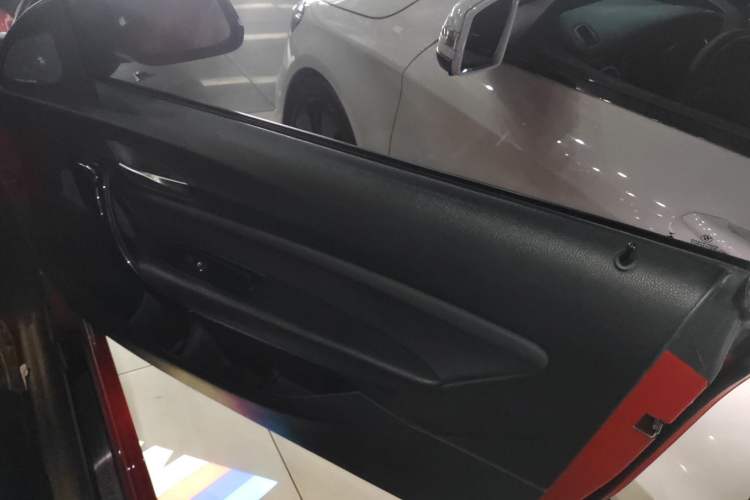 Used BMW 2 Series 2019 225i Convertible Coupe Sports Design Package
