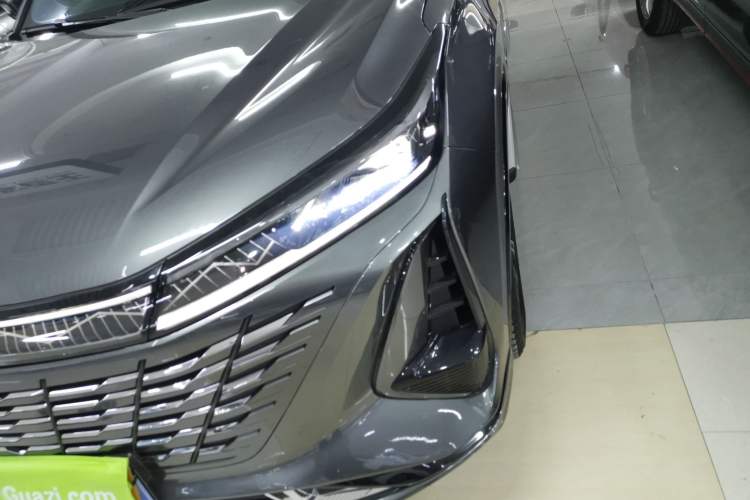 Used Changan CS75 PLUS 2023 3rd Generation 1.5T Automatic Prestige Model
