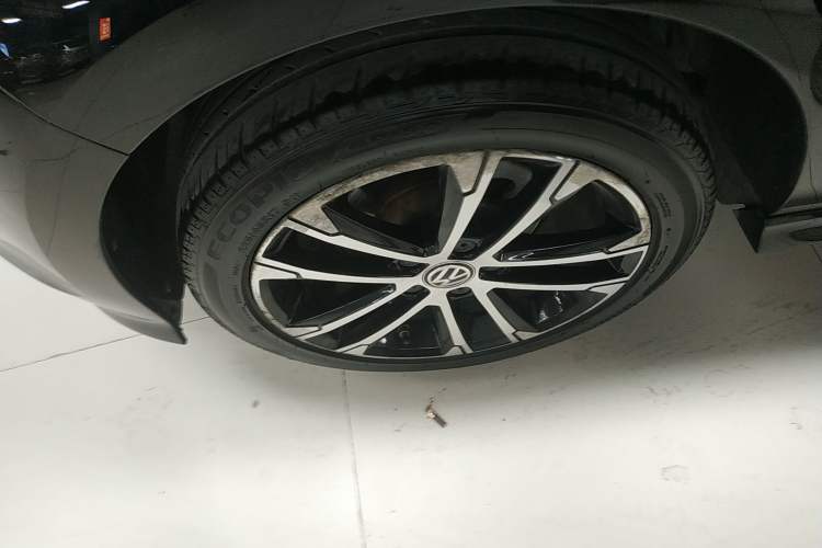 Used Volkswagen Golf 2017 280TSI Automatic R-Line Million-Vehicle Commemorative Edition